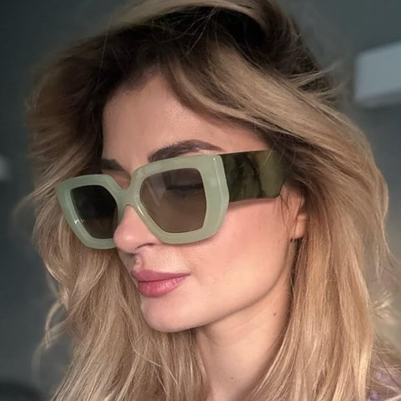Fashion green sunglasses